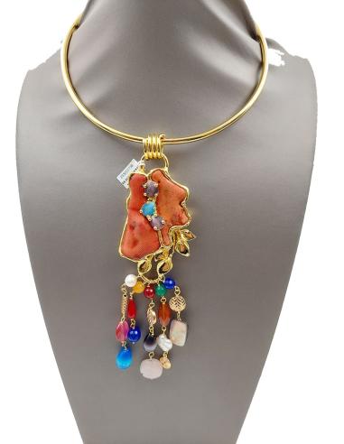 COLLARES DORADOS CON FABULOSA DECORACION DE PEDRERIA TODO UN ESTILAZO