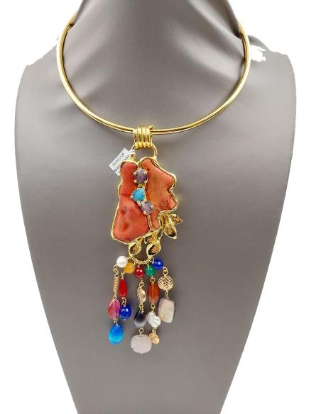 COLLARES DORADOS CON FABULOSA DECORACION DE PEDRERIA TODO UN ESTILAZO
