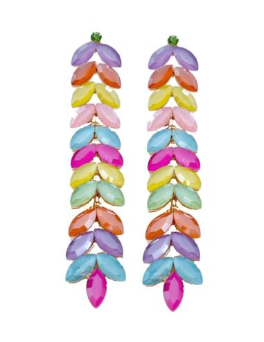LARGOS PENDIENTES DE FIESTA COLORIDOS UN BUEN PENDIENTE DE INVITADA