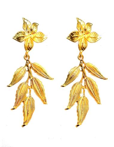 PENDIENTES DORADOS LARGOS PARA BODAS CON DISEÑO DE FLOR