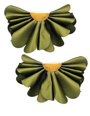 PENDIENTES GRANDES VERDE CAQUI DISEÑO ABANICO IDEAL TRAJE FLAMENCA