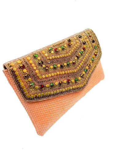 BOLSOS DE FIESTA ROSA CORAL CON SOLAPA JOYA DE PEDRERIA