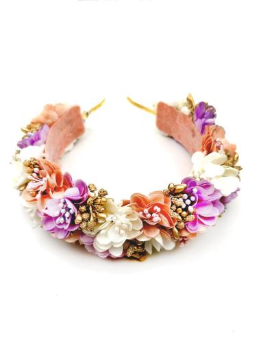 DIADEMAS DE FLORES MORADAS Y ROSAS PARA INVITADAS DE BODA Y COMUNION