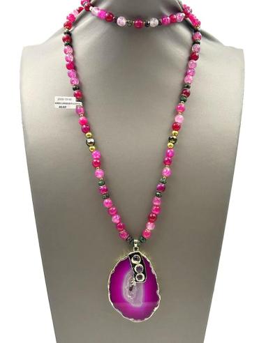 COLLARES FUCSIAS LARGOS DE PIEDRA PARA LUCIR TU OUTFIT