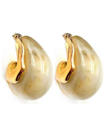 ORIGINALES PENDIENTES BEIGE Y BLANCO IMITACION HUESO