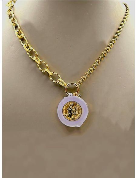COLLARES DORADOS CON PRECIOSO COLGANTE BLANCO DE MONEDA