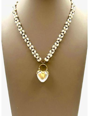 COLLARES BLANCOS CON PERLITAS Y PRECIOSO COLGANTE CORAZON