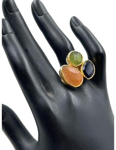 ANILLOS DORADOS DE PIEDRAS DE COLORES VISTOSOS