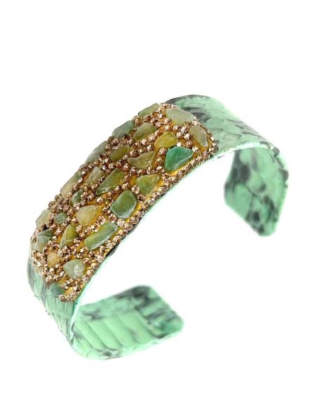 PULSERAS VERDES DE CUERO CON PRECIOSA DECORACION PEDRERIA
