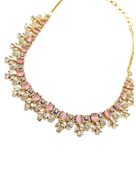 COLLAR ROSAS Y CIRCONITA PARA UN LOOK DE BODA IMPECABLE