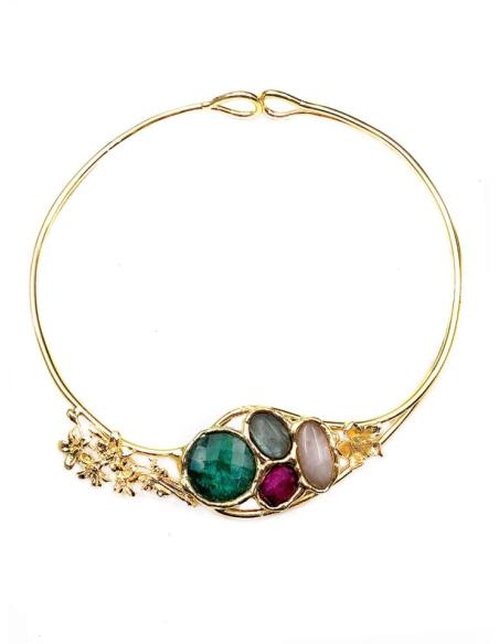 COLLARES DORADOS RIGIDOS CON PEDRERIA DE VISTOSO COLORIDO