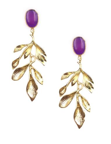 PENDIENTES DORADOS LARGOS DE PIEDRA MORADA PARA CEREMONIA