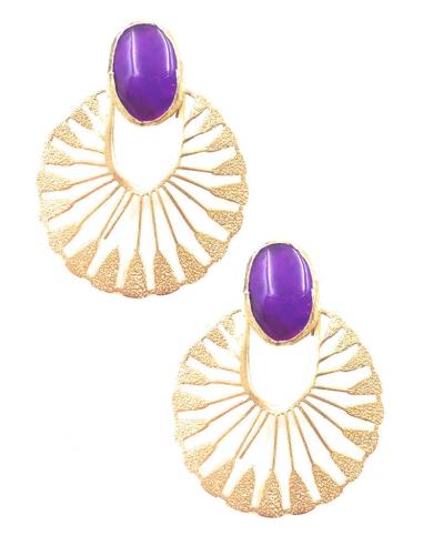 PENDIENTES DORADOS PARA BODAS DISEÑO CALADO CON PIEDRA COLOR