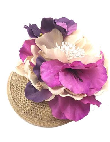 TOCADOS MORADOS Y BEIGE PARA INVITADAS DE BODA Y MADRINAS