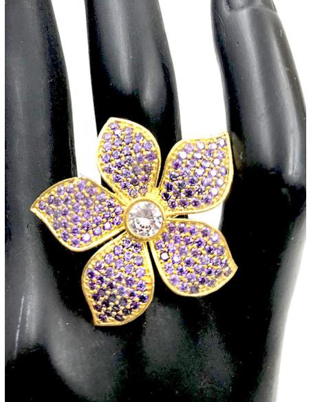 ANILLOS GRANDES MORADOS CON VISTOSA FLOR DE PEDRERIA JOYA