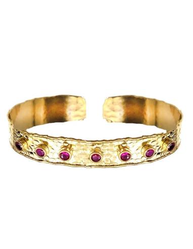 PULSERAS DORADAS CON PEDRERIA FUCSIA PERFECTA PARA BODAS
