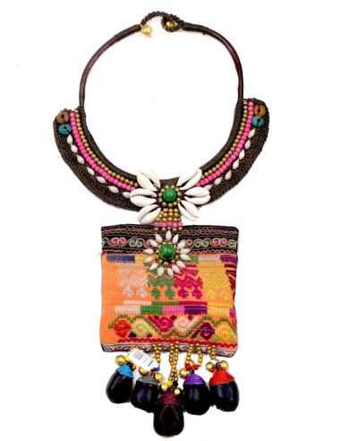 COLLARES UNICOS Y EXCLUSIVOS PARA MUJER CON TELAS Y SEMILLAS