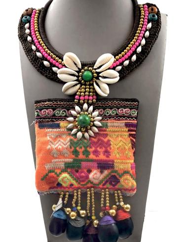 COLLARES UNICOS Y EXCLUSIVOS PARA MUJER CON TELAS Y SEMILLAS