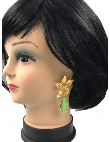 PENDIENTES LARGOS MUJER EN PIEDRA VERDE AGUA Y FLOR DORADA