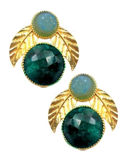 PENDIENTES PEQUEÑOS PARA BODA CON HOJITAS DORADAS Y PIEDRA VERDE