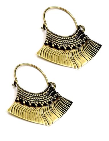 PENDIENTES MUJER DE AROS DORADOS Y ORIGINAL DECORACION