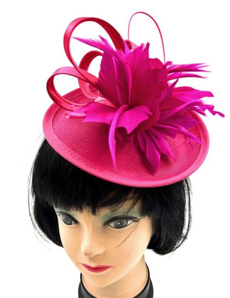 TOCADOS FUCSIAS CON DISEÑO ELEGANTE DE PLUMAS PARA BODAS