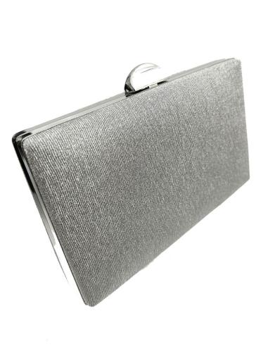 BOLSOS Y CLUTCH PARA NOCHES Y EVENTOS ALTO NIVEL