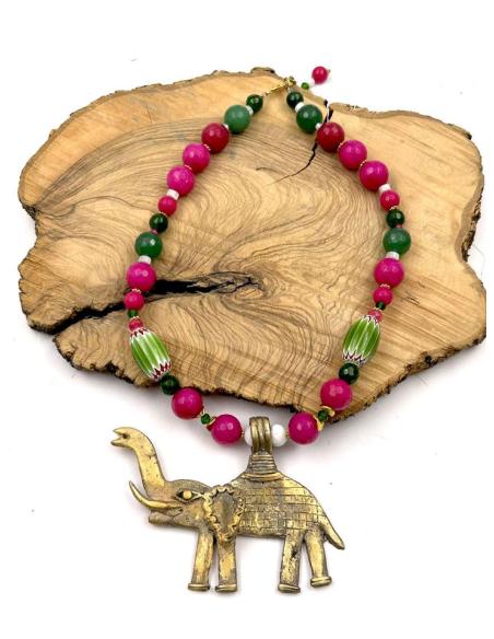 COLLARES MUJER FUCSIAS Y VERDES CON ELEFANTE AFRICANO