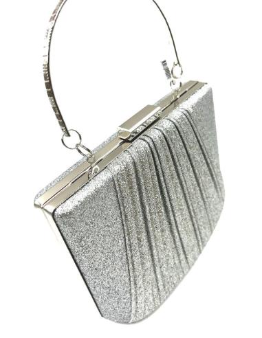 BOLSOS DE FIESTA PLATEADOS CON ASA RIGIDA ESTILO VINTAGE PARA UN LOOK ELEGANTE EN BODAS