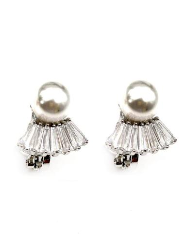 PENDIENTES DE CLIP CON PERLAS EN DORADO O PLATEADO CON BAGUETTE BRILLO