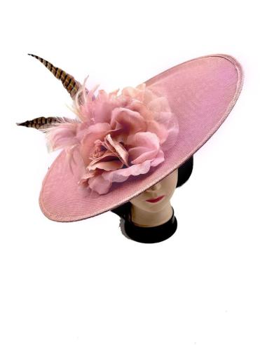 TOCADOS BODA ROSAS MAQUILLAJE CON ELEGANTES PLUMAS FAISAN