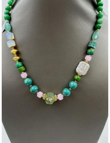 COLLARES PIEDRA CORTOS, JUEGO DE COLOR Y DE FORMAS ORIGINAL