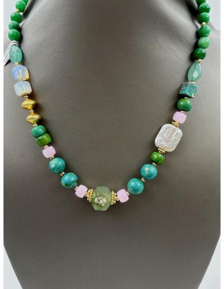 COLLARES PIEDRA CORTOS, JUEGO DE COLOR Y DE FORMAS ORIGINAL