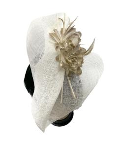 TOCADOS BODA BEIGE Y DORADOS CON EXQUISITO DISEÑO CON PLUMAS FAISAN 2