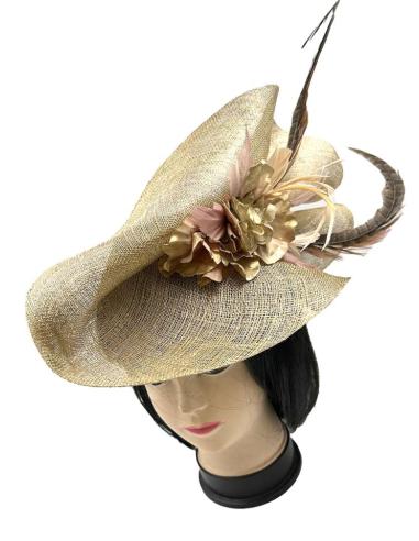 TOCADOS BODA DORADOS CON EXQUISITO DISEÑO CON PLUMAS FAISAN