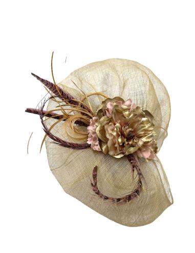TOCADOS DORADO ENVEJECIDO PARA BODAS CON ESTILOSAS PLUMAS FAISAN
