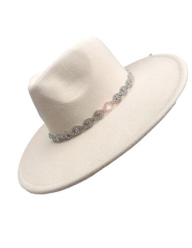 SOMBREROS BLANCOS HUESO EXCLUSIVA PEDRERIA CRISTAL FIESTA Y NOCHE