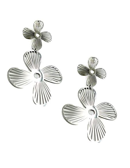 PENDIENTES LARGOS PLATEADOS DE FIESTA CON FLORES PARA NOCHE