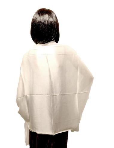CHALES BLANCOS DE FIESTA PARA TRAJES DE INVITADAS Y MADRINAS