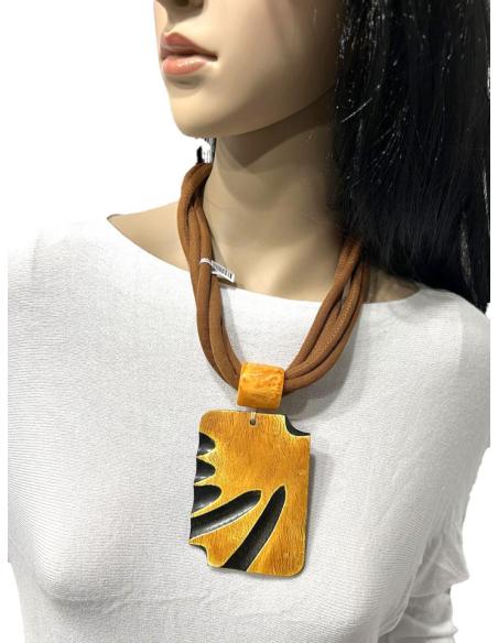 COLLARES DE MUJER MARRONES Y NARANJAS CON COLGANTE ETNICO