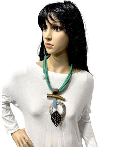 COLLARES DE MUJER VERDES CON COLGANTE ASTA TRIBAL