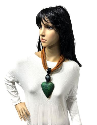 COLLARES MUJER MARRONES CORTOS CON ORIGINAL CORAZON VERDE