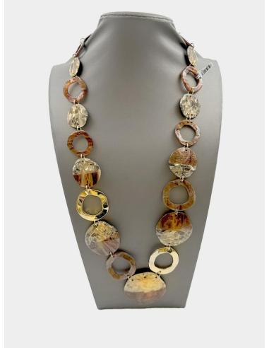 COLLARES MARRONES CAREY CON LOS QUE ELEVAR EL LOOK