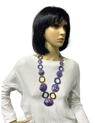 COLLARES DE MODA MORADOS PARA DAR COLOR Y ESTILO AL LOOK