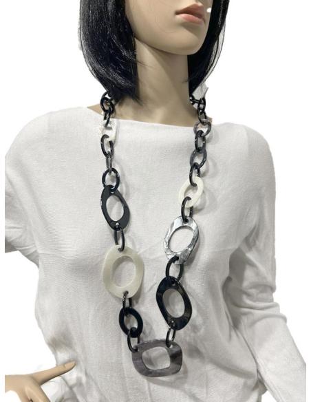 COLLARES NEGROS Y BLANCOS CON ESLABONES GRANDES IDEAL FONDO DE ARMARIO