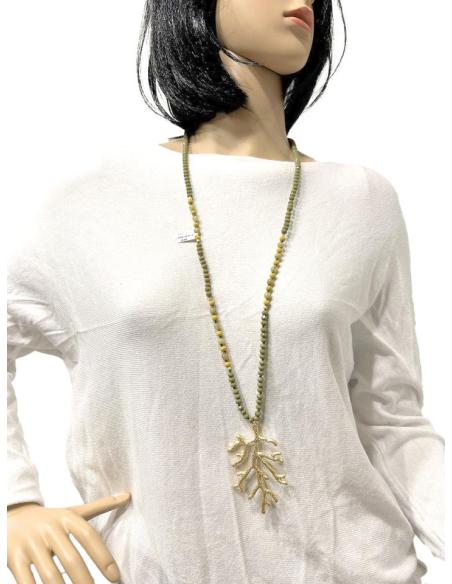 COLLARES MUJER VERDES TONO CAZA CON RAMITA DE CORAL DORADO