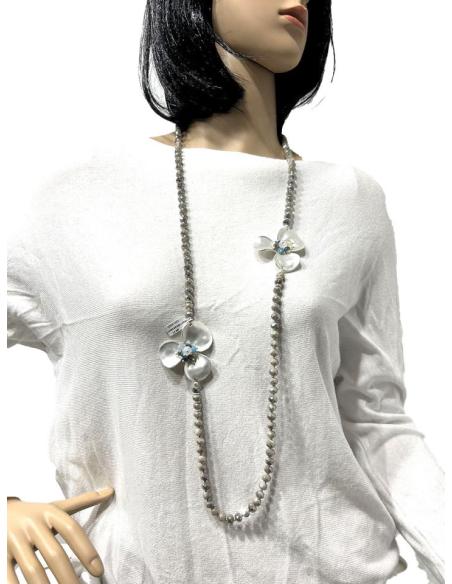 COLLARES LARGOS GRISES CON FLORES BONITAS EN PLATEADO MATE