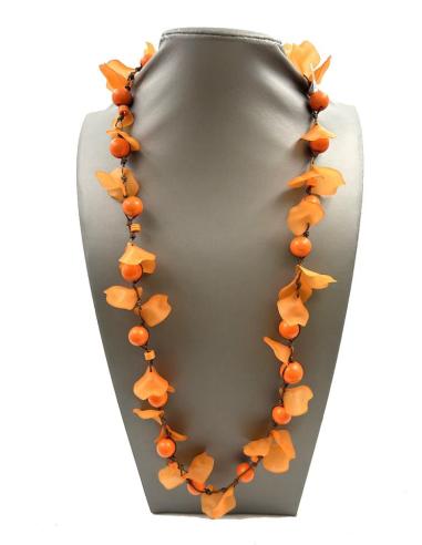 COLLARES NARANJAS LARGOS MUY ORIGINALES PARA UN LOOK VISTOSO