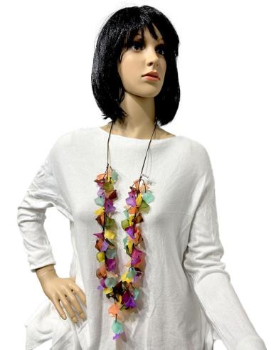 COLLARES LARGOS ORIGINALES CON PETALOS MULTICOLOR QUE ADEMAS NO PESA