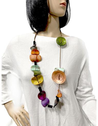 COLLARES ALEGRES PARA REINVENTAR TU LOOK ESTA TEMPORADA